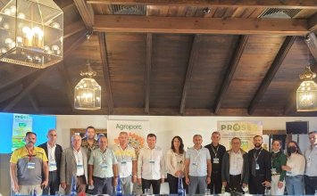 26.09.2021 Aydın Ticaret Borsası Meclis Başkanı A.Bahri Erdel ve Yönetim Kurulu Başkan Yardımcısı Cengiz Ülgen, Tarım ve Kırsal Kalkınma Zirvesi’ne Katılım Sağladı 