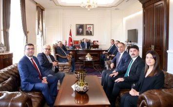 22.11.2022 Aydın Commodity Exchange Management Visited Izmır Governor Yavuz Selim Kosger at His Office