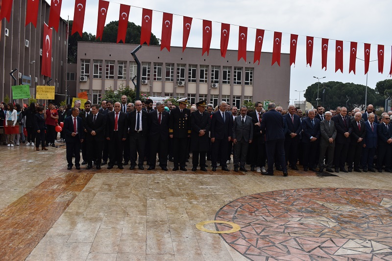 23.04.2023 Aydın Ticaret Borsası Meclis Başkanı A.Bahri Erdel, 23 Nisan Ulusal Egemenlik ve Çocuk Bayramı Kutlama Töreni’ne Katıldı