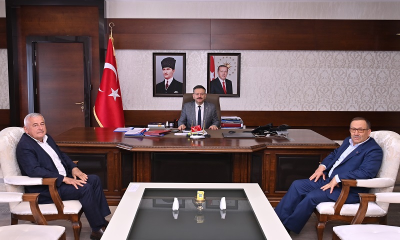 19.04.2023 Aydın Commodity Exchange Invited Aydın Governor Huseyin Aksoy to The Fair 