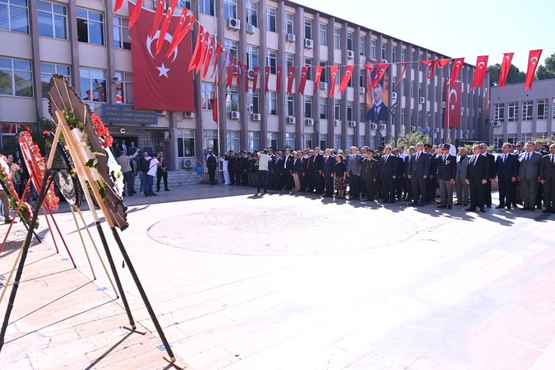 19.09.2023 Aydın Commodity Exchange Assembly President A.Bahri Erdel Participated in the 19 September Veterans Day Ceremony 