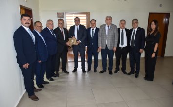 4.10.2023 Aydın Ticaret Borsası Heyeti, Aydın İl Tarım ve Orman Müdürlüğü’ne Atanan İbrahim Altıntaş’a Hayırlı Olsun Ziyaretinde Bulundu