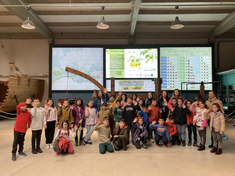 26.11.2023 Aydın Commodity Exchange Celebrated World Olive Day with the Students of Aydın Commodity Exchange Science and Art Center