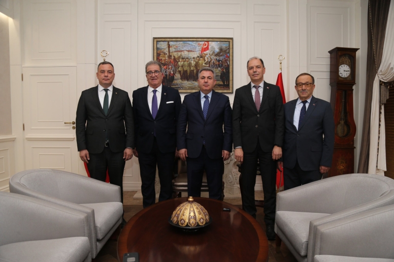 08.12.2023 Aydın Commodity Exchange, Soke Commodity Exchange and Izmir Commodity Exchange Visited İzmir Governor Suleyman Elban