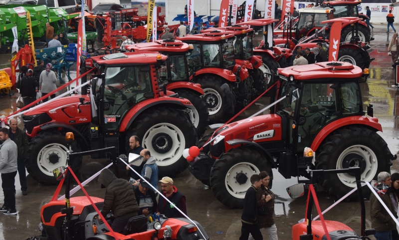22.04.2024 At the 11th International Aydın Agriculture, Food, and Livestock Fair, a Total of 2.35 Billion TL in Hot Sales was Achieved.