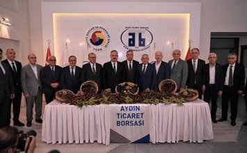 16.10.2024  The Season's First Chestnuts Were Received from the Producer at the Aydın Commodity Exchange