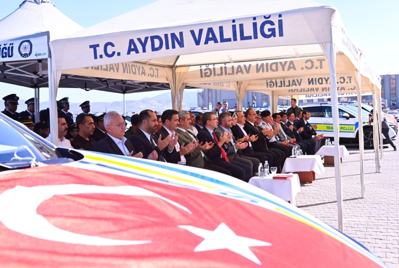 11.10.2024 Aydın Commodity Exchange Participates in the Handover Ceremony of New Service Vehicles Donated to Aydın Provincial Police Department
