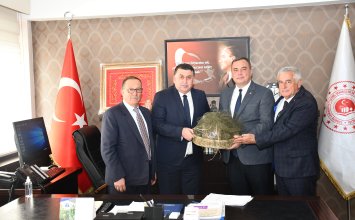 12.03.2025 Aydın Ticaret Borsası’ndan Aydın Çevre, Şehircilik ve İklim Değişikliği İl Müdürü Halit Ergin’e Hayırlı Olsun Ziyareti
