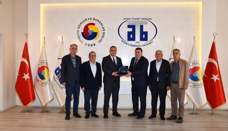 16.04.2025 Aydın Çevre Şehircilik ve İklim Değişikliği İl Müdürü Halit Ergin'den Aydın Ticaret Borsası'na İade-i Ziyaret