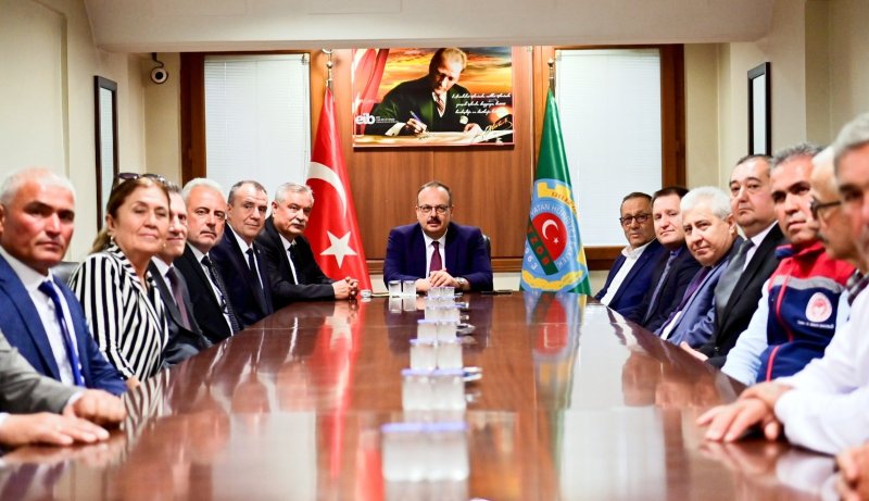 14.05.2025 Aydın Ticaret Borsası Yönetim Kurulu Başkan Yardımcısı Cengiz Ülgen, Efeler Ziraat Odası’ndan Geleneksel Keşkek Etkinliği ’ne Katılım Sağladı