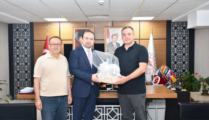 10.07.2025 Aydın Ticaret Borsası’ndan İl Sağlık Müdürü Dr. Eser Şenkul’a Ziyaret