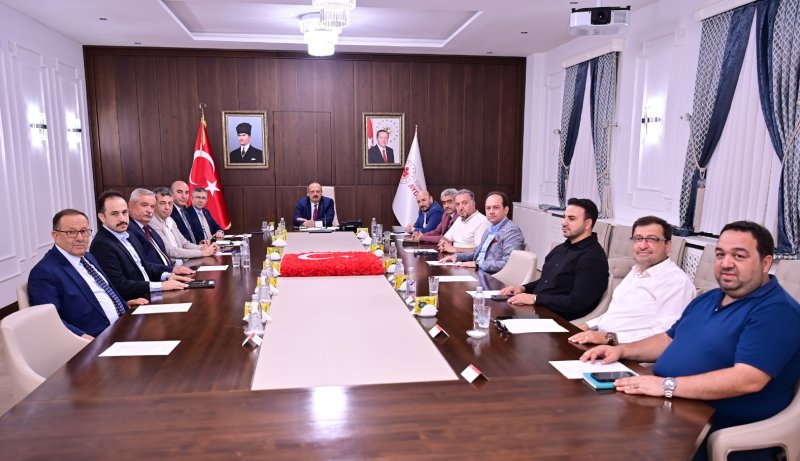 08.07.2025  Aydın Ticaret Borsası Yönetim Kurulu Başkan Yardımcısı Cengiz Ülgen, 15 Temmuz Demokrasi ve Milli Birlik Günü  Hazırlık Toplantısı'na Katılım Sağladı
