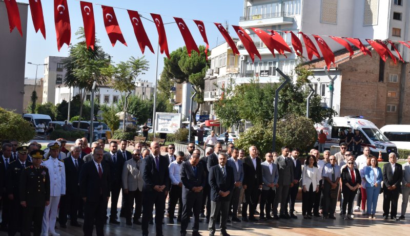 07.09.2025 Aydın Ticaret Borsası Meclis Başkanı A.Bahri Erdel, 7 Eylül Aydın’ın Kurtuluş Günü Kutlamalarına Katıldı