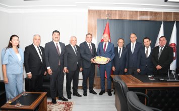 17.09.2025 Aydın Ticaret Borsası’ndan Aydın Cumhuriyet Başsavcısı Celal Tekin’e Hayırlı Olsun Ziyareti