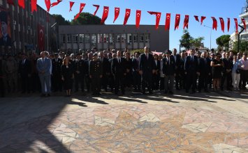 19.09.2025 Aydın Ticaret Borsası Meclis Başkanı A.Bahri Erdel, 19 Eylül Gaziler Günü Töreni’ne Katılım Sağladı