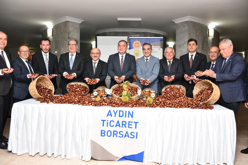 21.10.2025 Aydın Ticaret Borsası’nda Sezonun İlk Kestanesi Üreticiden Teslim Alındı