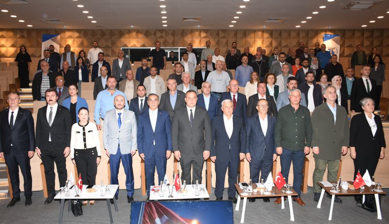 22.10.2025 Aydın Ticaret Borsası, 2025/2026 Sezonu Zeytin ve Zeytinyağı Sektör Toplantısı Düzenledi