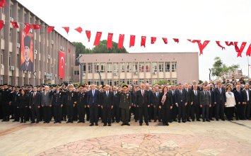 11.10.2025 Aydın Ticaret Borsası Meclis Başkanı A. Bahri Erdel, 10 Kasım Atatürk’ü Anma Törenine Katıldı