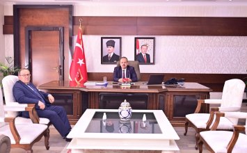 09.12.2025 Aydın Ticaret Borsası Yönetim Kurulu Başkan Yardımcısı Cengiz Ülgen, Aydın Valisi Yakup Canbolat’ı Makamında Ziyaret Etti