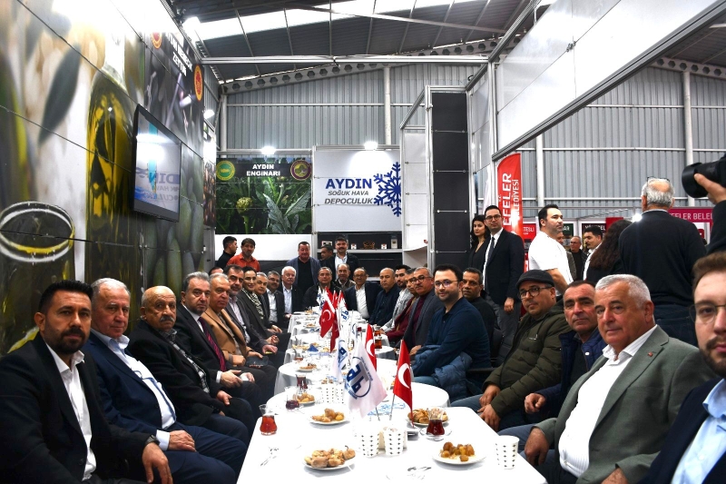14.02.2026 Aydın Milletvekilleri Aydın Ticaret Borsası Standını Ziyaret Etti