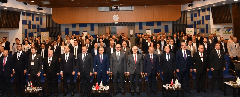 24.04.2026 8. Ulusal Pamuk Zirvesi İzmir’de Gerçekleştirildi