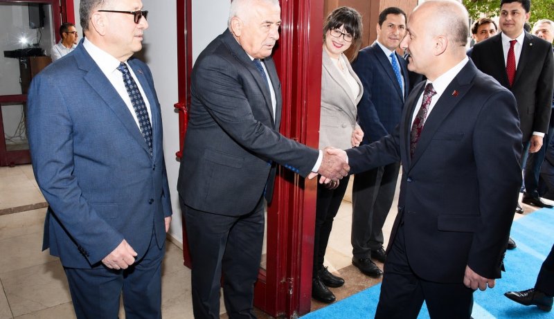 08.05.2026 Aydın Ticaret Borsası Aydın'ın Yeni Valisi Dr. Osman Varol’u Karşıladı