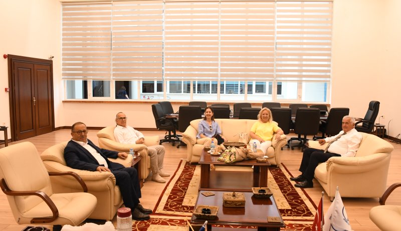 03.06.2026 Aydın Lisesi Mezunlar Derneği’nden Aydın Ticaret Borsası’na Ziyaret