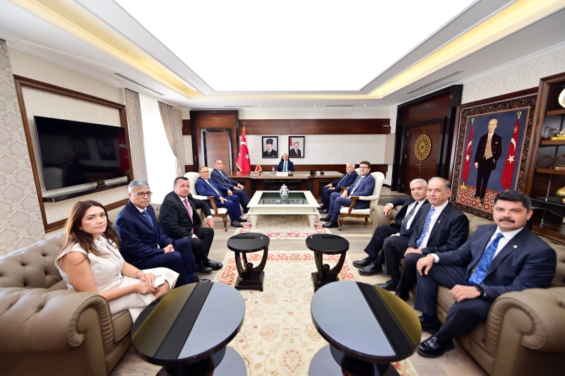 03.06.2026 Aydın Ticaret Borsası Heyetinden Vali Osman Varol’a Hayırlı Olsun Ziyareti