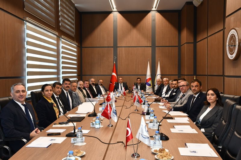 20.10.2026 Zeytin ve Zeytinyağı Sektörünün Durumu Ve Stratejileri Masaya Yatırıldı