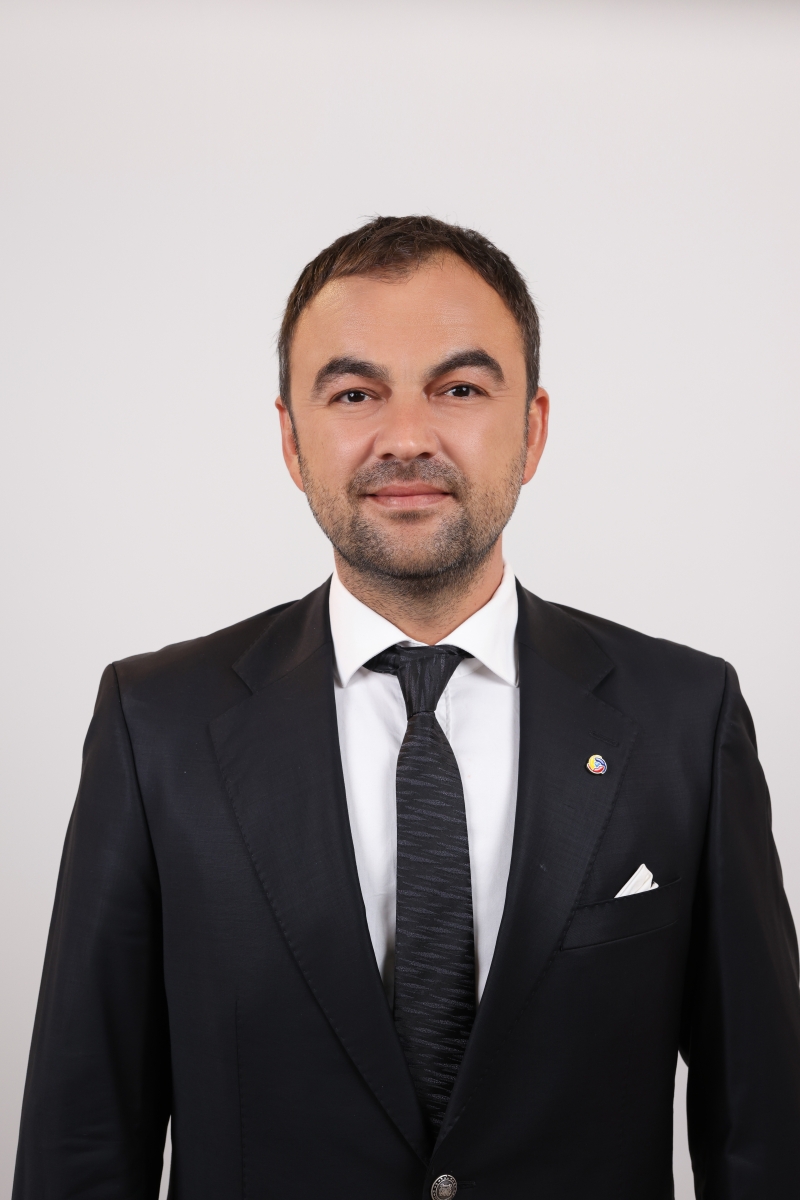 Orhan ÖNAL
